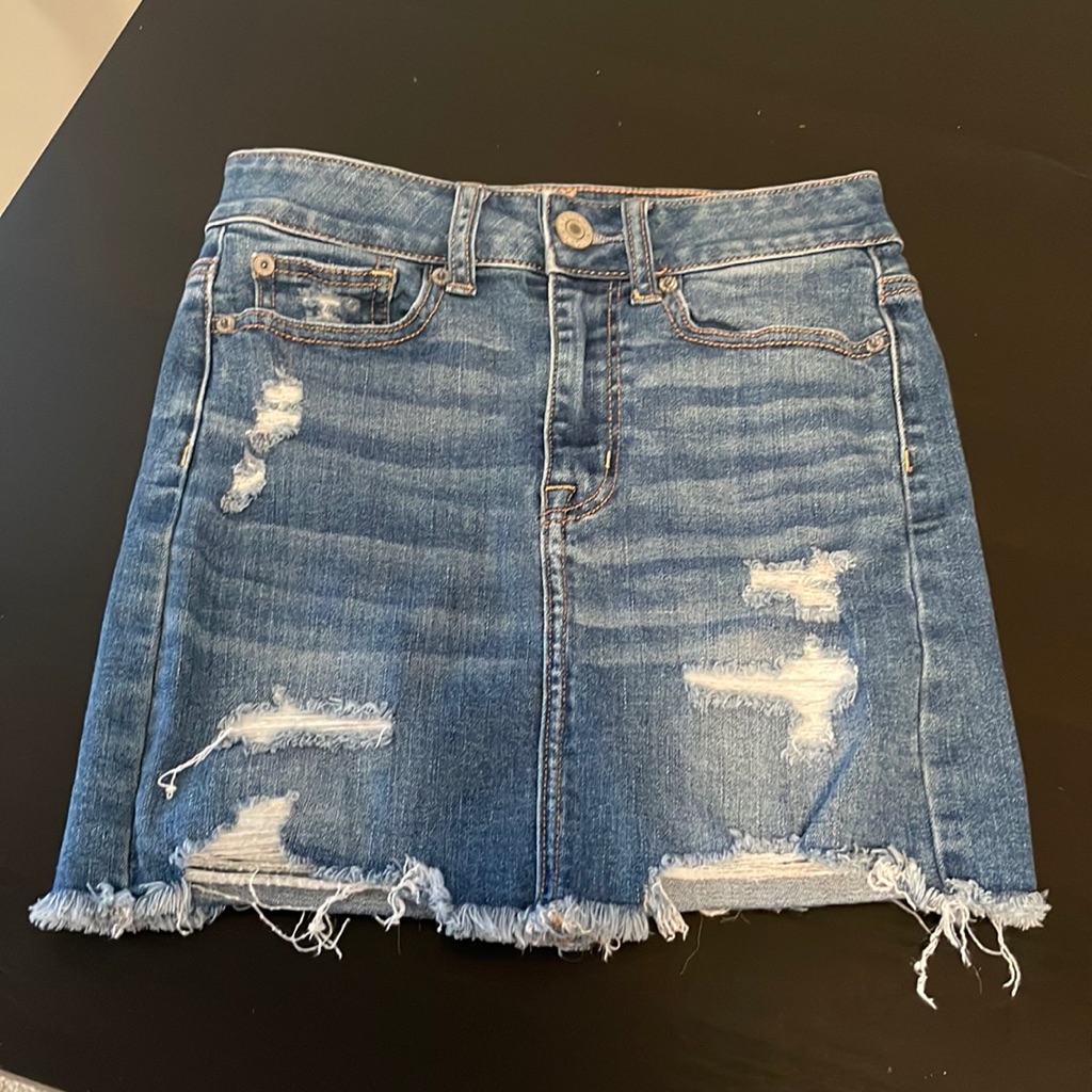 American Eagle Brand Denim Skirt Size 00